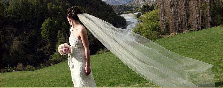 Bride with the view behind